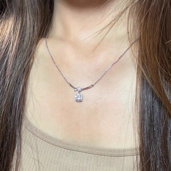 925 Sterling Silver Zircon Pendant Necklace