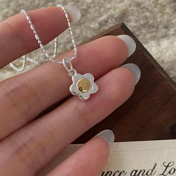 925 Sterling Silver Smiley Face Necklace