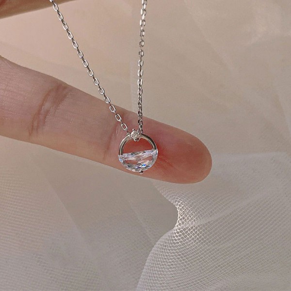 925 Sterling Silver Necklace Circular Single Zirconium