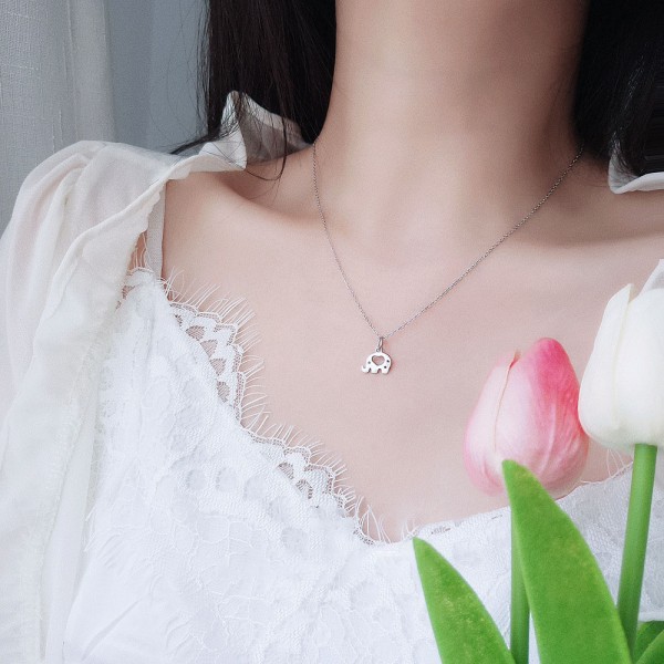 925 Sterling Silver Elephant Necklace