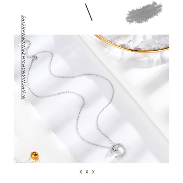 925 Sterling Silver Retro Round Pig Pendant Necklace