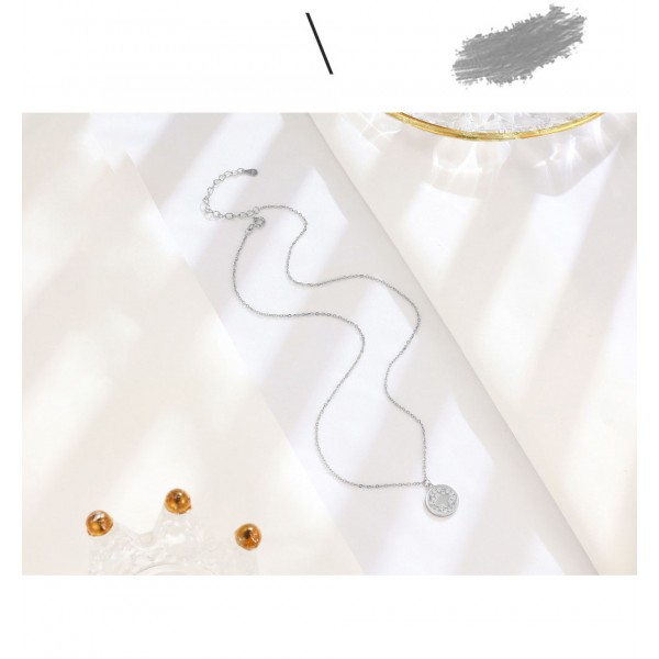 925 Sterling Silver Necklace Circular Retro Pendant