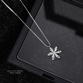 925 Sterling Silver Necklace Rotating Snowflake Pe...