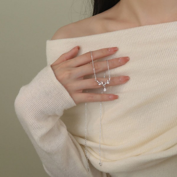 999 Sterling Silver Goddess Necklace