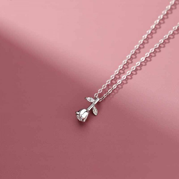 925 Sterling Silver Rose Necklace