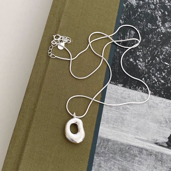 925 Sterling Silver Irregular Hollow Oval Necklace