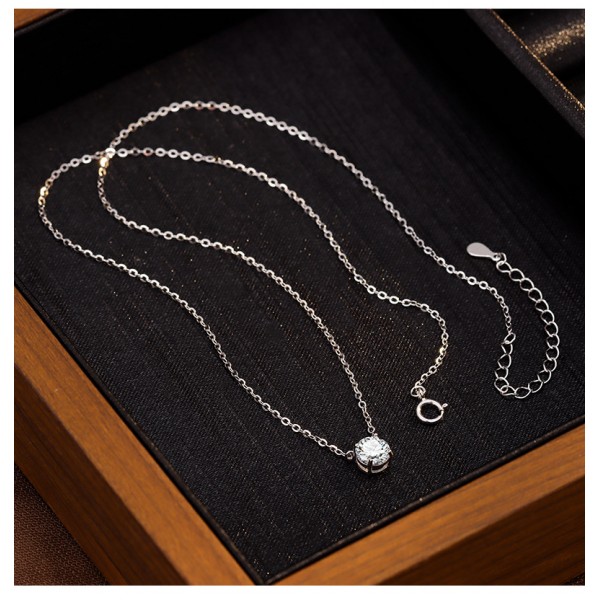 S925 Sterling Silver Four-Prong Zircon Pendant Necklace