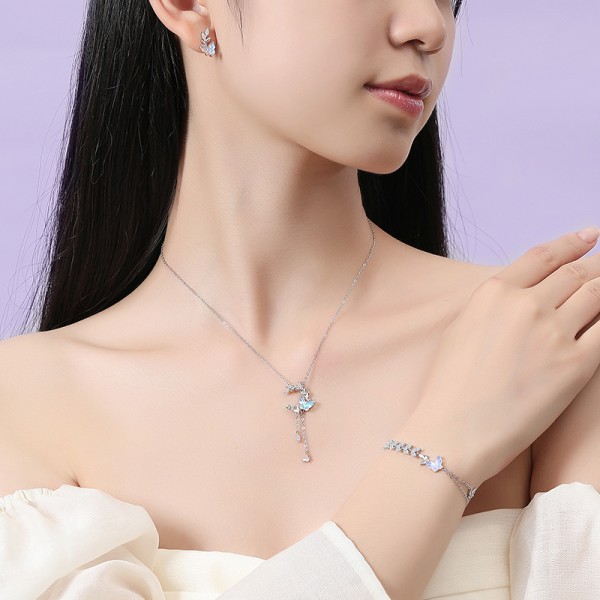 925 Sterling Silver Brushed Butterfly Bracelet