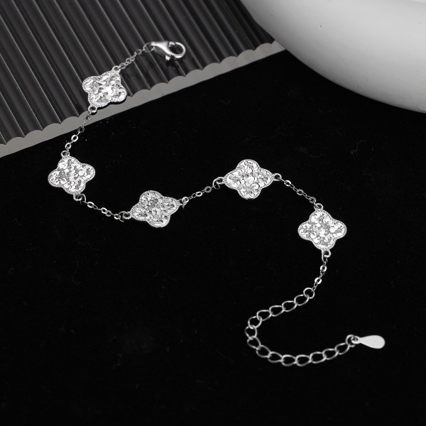 925 Sterling Silver Icy Clover Bracelet