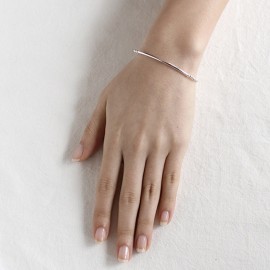 925 Sterling Silver Linear Bracelet