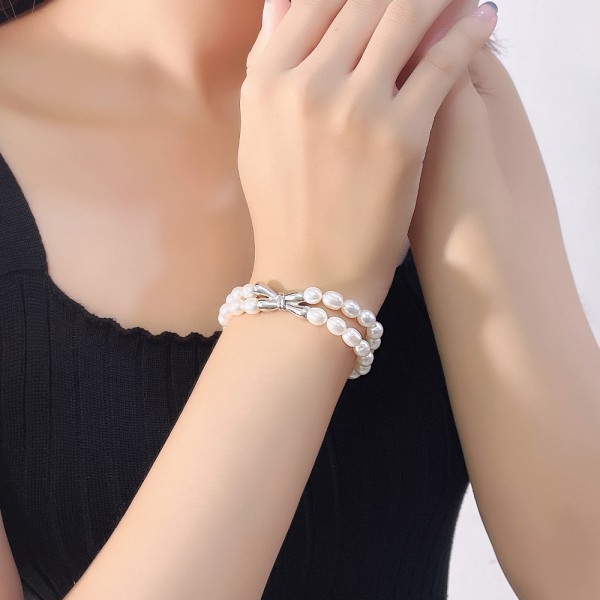 925 Sterling Silver Pearl and Bow Bracelet