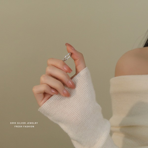 999 Sterling Silver River of Love Shimmer Ring