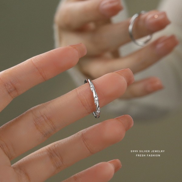 999 Sterling Silver River of Love Shimmer Ring