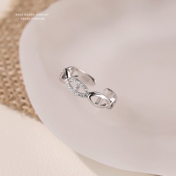 925 Sterling Silver Pig Nose Ring