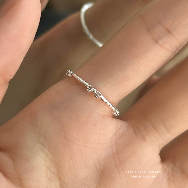 925 Sterling Silver Bow Ring