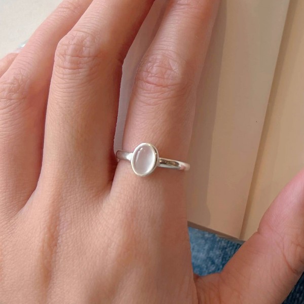 925 Sterling Silver Oval Chalcedony Ring