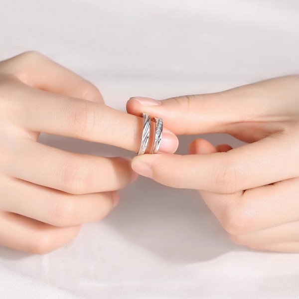 S925 Sterling Silver "River of Love" Couple's Ring Set