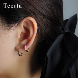 Mini Hoop Earrings 