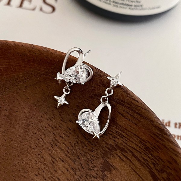 925 Sterling Silver Earrings Heart Diamond Earrings