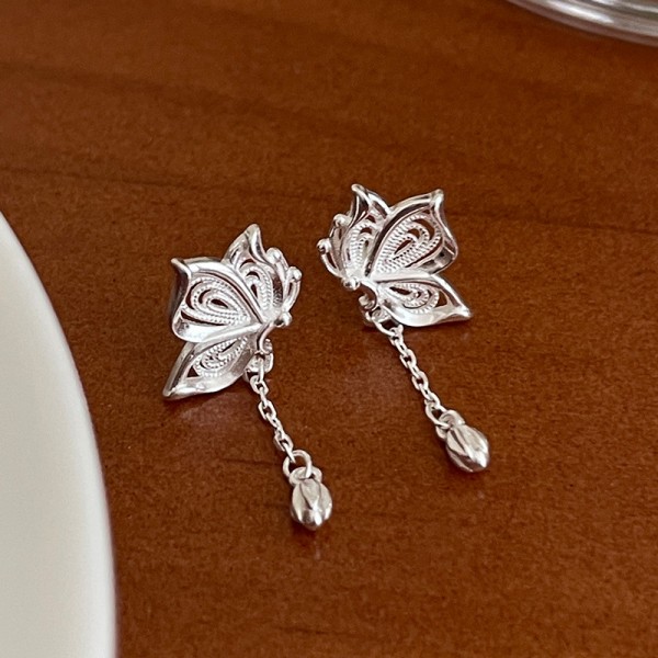 925 Sterling Silver Earrings Symmetric Butterfly