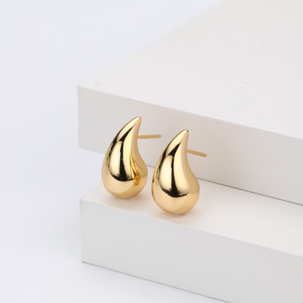 S925 Sterling Silver Teardrop Stud Earrings