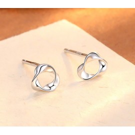 S999 Fine Silver Möbius Loop Earring