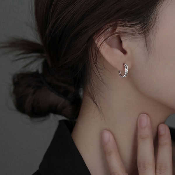 S925 Sterling Silver Light Luxury Fully Diamond Bow Earrings